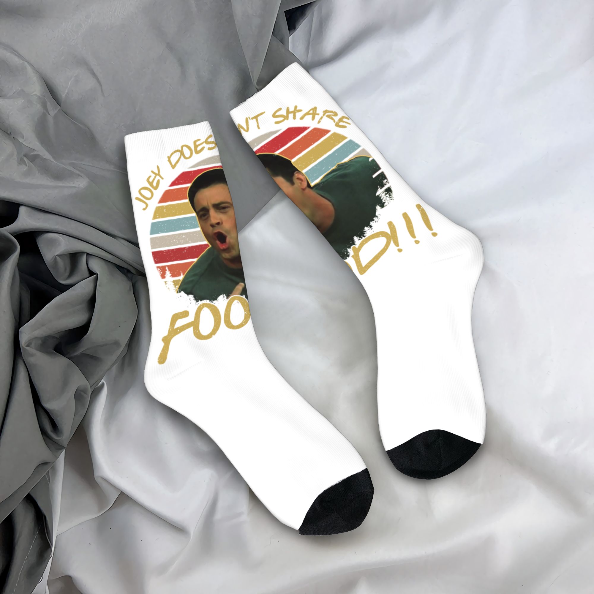 ถุงเท้าลายทีวีชุดเพื่อนๆ แบบกำ - No Show Sock Women บทวิจารณ์และราคา